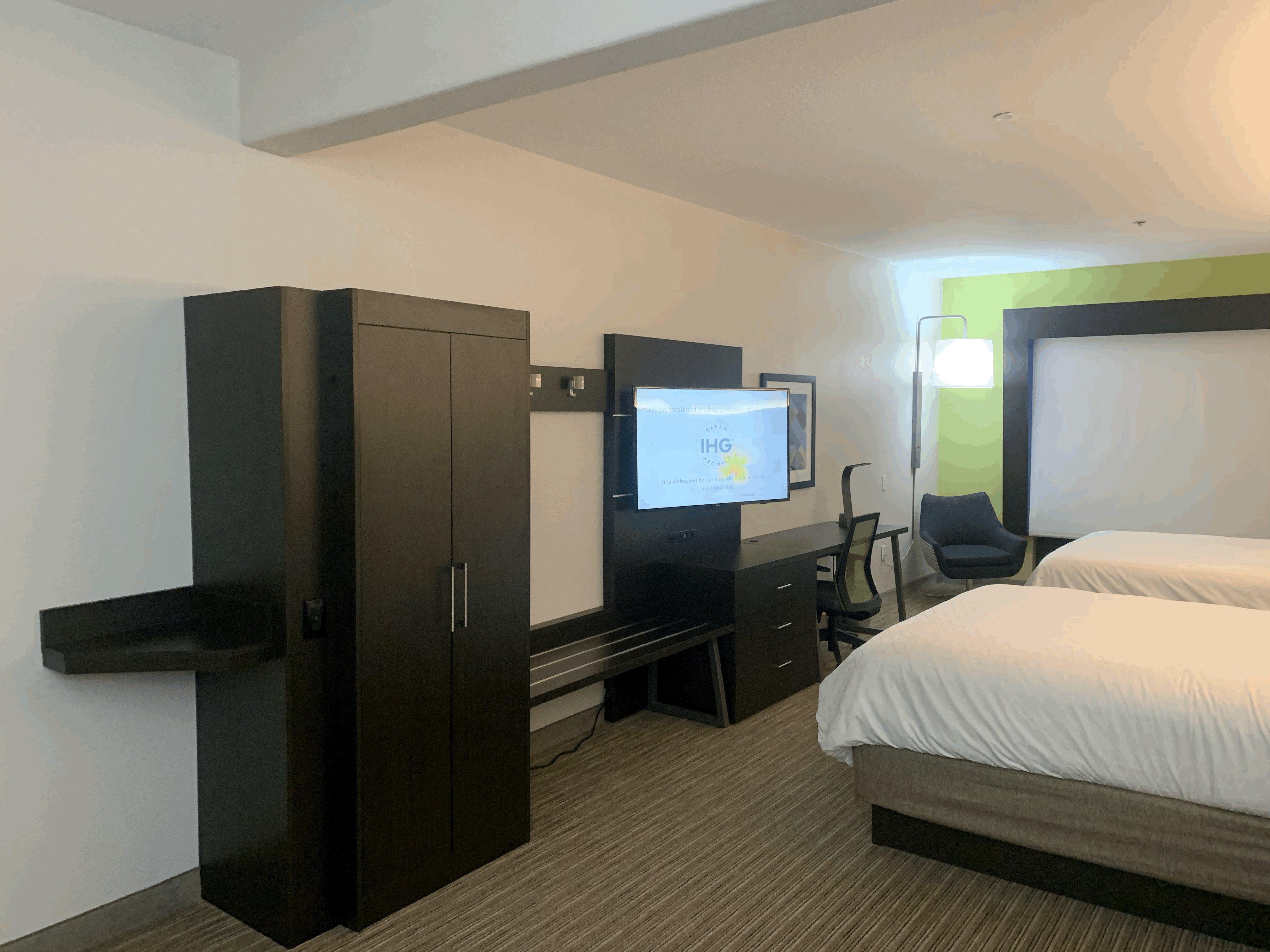 Holiday Inn Express Hotel & Suites Greenville, An Ihg Hotel Extérieur photo